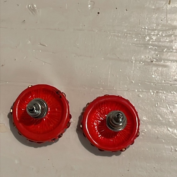 0.5” round red druzy filled basketball stud earrings - Picture 12 of 16